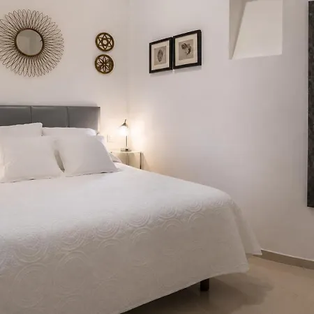Plaza Nueva Apartment